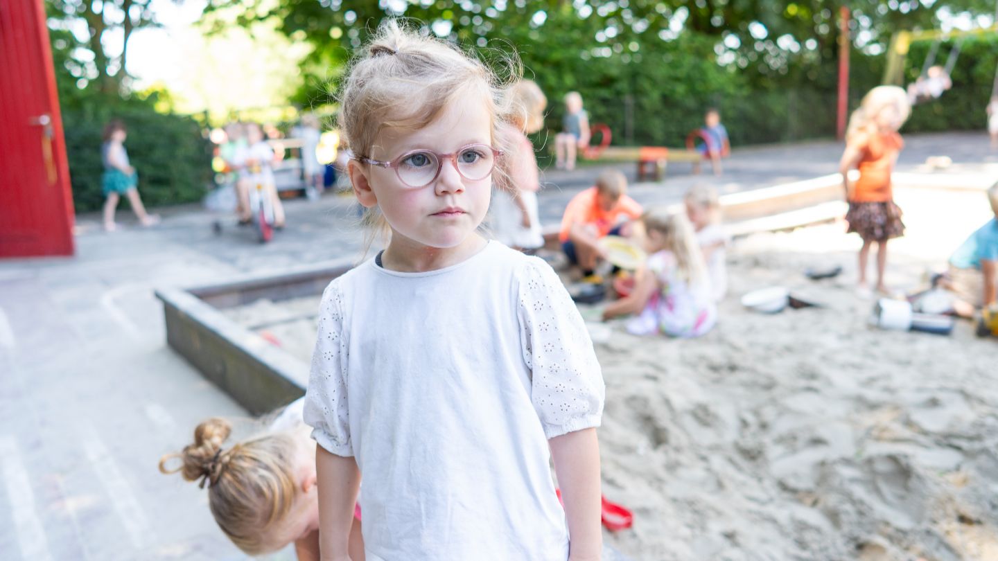 "Ik durf niet” – Over angst bij kinderen en waarom schoolnabije hulp zo waardevol is