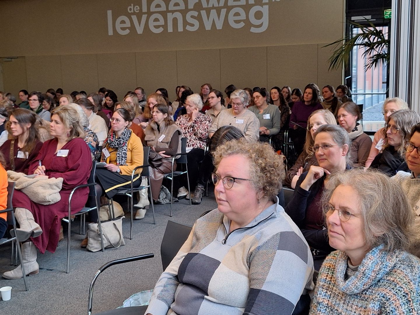 Foto van de zaal tijdens het symposium