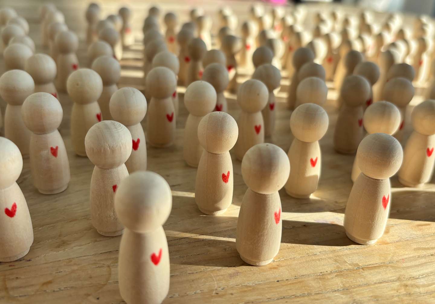 De poppetjes die de deelnemers kregen na afloop