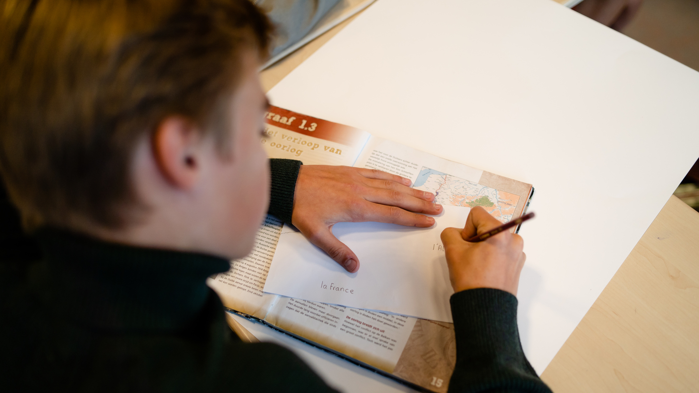 De wereld van lesmethodes in De Avondshow: hoe kijken wij ernaar?