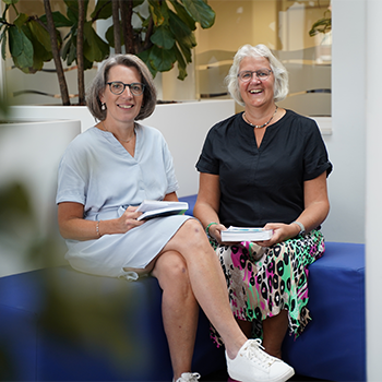 Alice Methorst en Thea de Mots